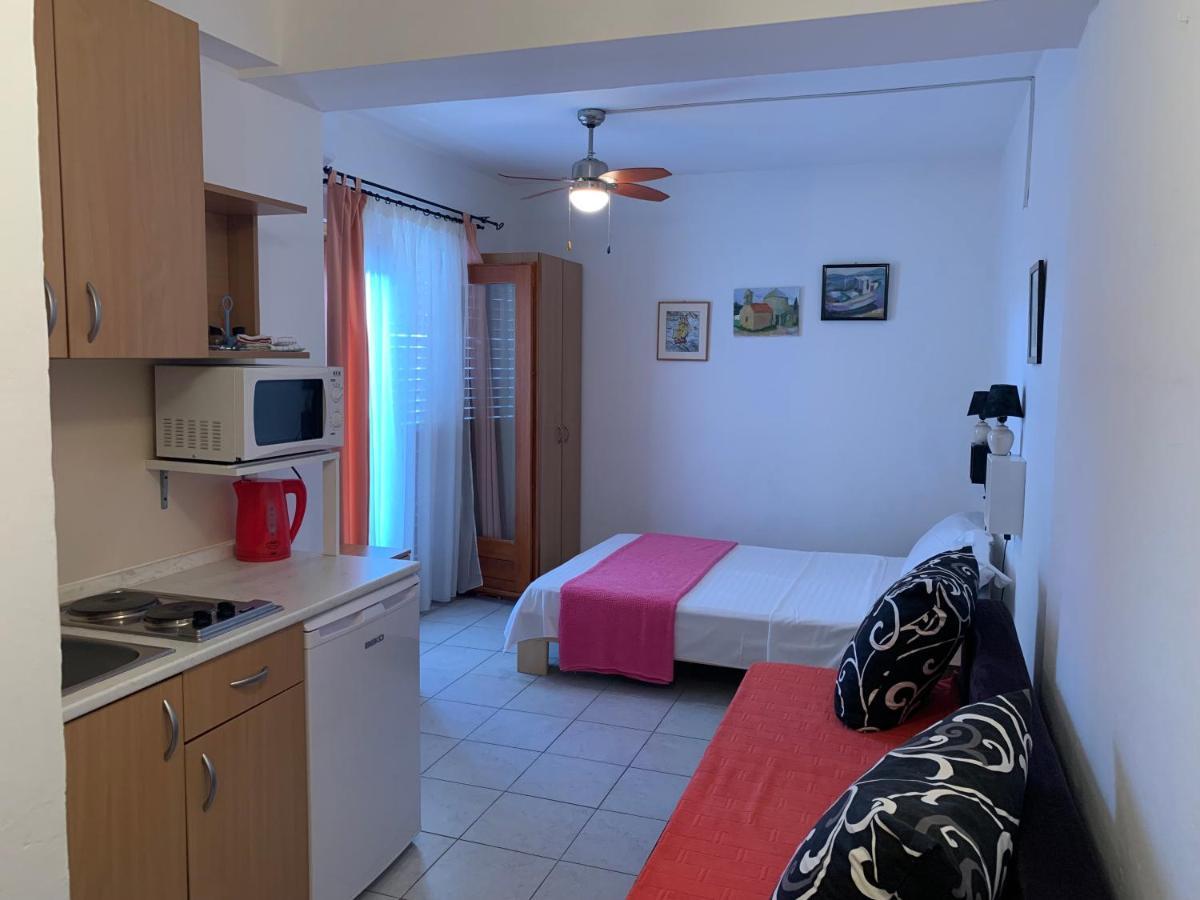 Apartments Rubis โรวานิสกา ภายนอก รูปภาพ